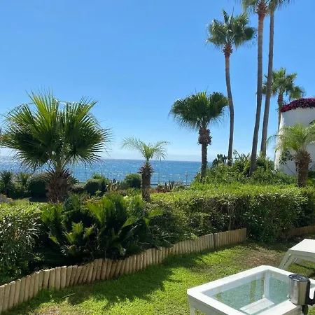 Flat With Garden On The First Line Of The Sea In Puerto Banus Apartment Marbella